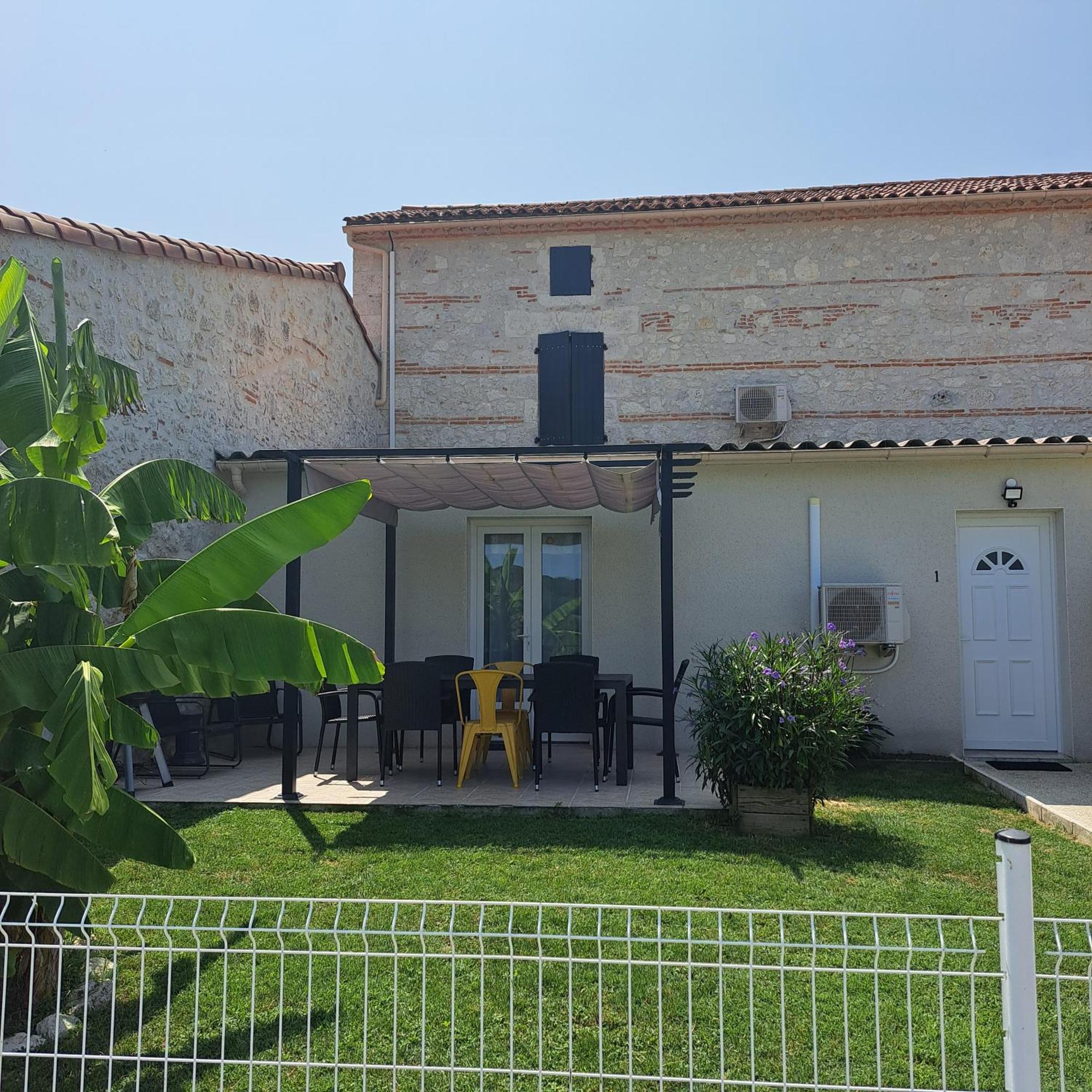 Le Domaine Vesque Villa Saint-Pierre-de-Clairac Dış mekan fotoğraf