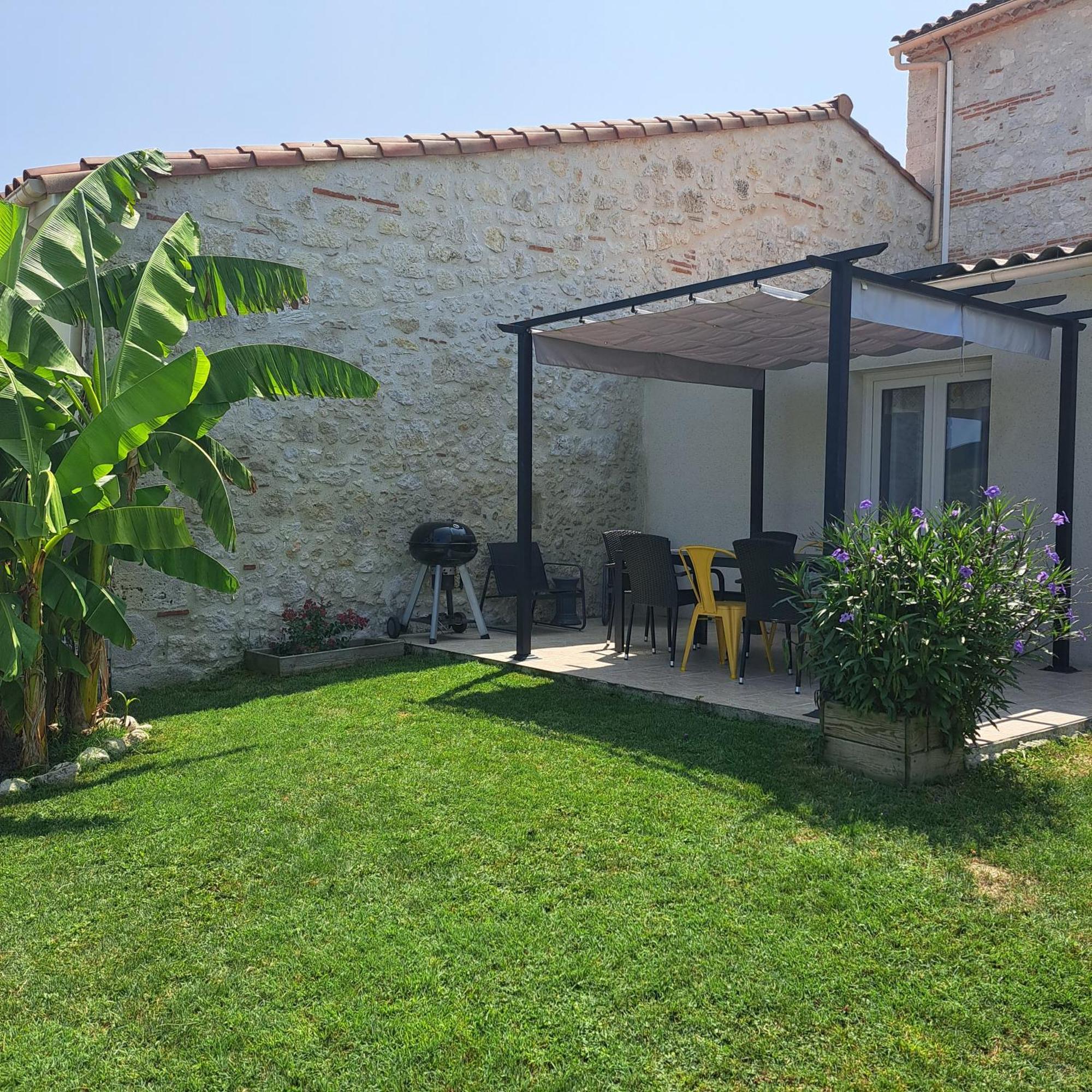 Le Domaine Vesque Villa Saint-Pierre-de-Clairac Dış mekan fotoğraf